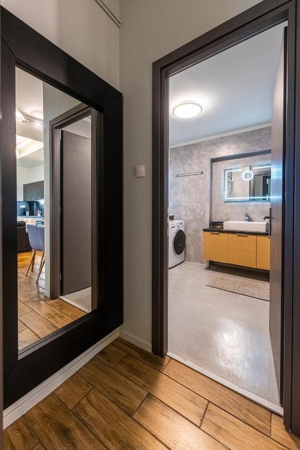 Modern 5Bd Apartment In The Heart Of Atene Esterno foto